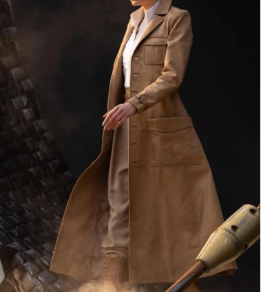 Cassandra Nova Emma brown coat