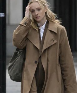 Steal 2026 Sophie Turner Brown Coat