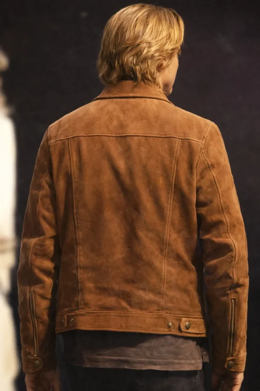 Back view of Brad Pitt Cliff Booth 2026 suede jacket
