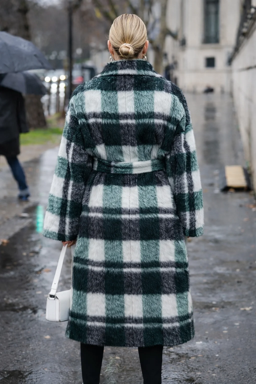 PFW 2026 Kelly Rutherford Wrap Coat