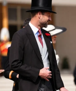 Buckingham Palace Prince William Black Coat