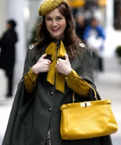 Leighton Meester Gossip Girl S05 Green Sherlock Cape