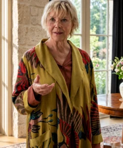 Annette Bening Dutton Ranch 2026 Printed Robe