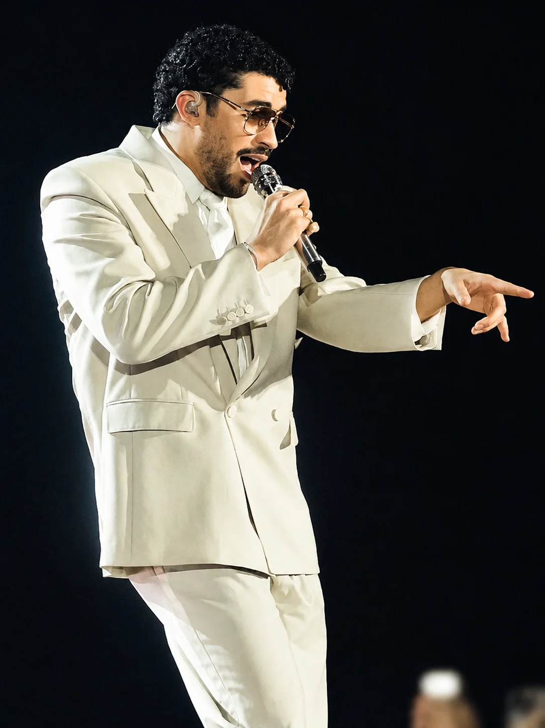 Dusseldorf Concert 2026 Bad Bunny Blazer