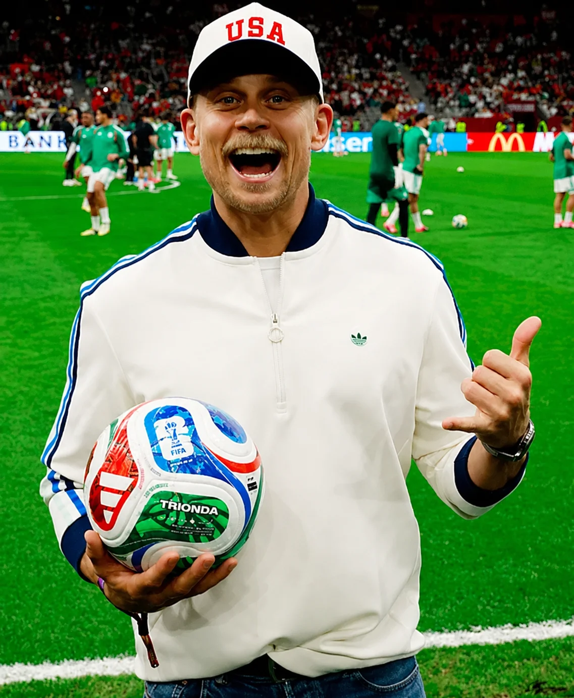 FIFA 2026 Billy Magnussen White Jacket